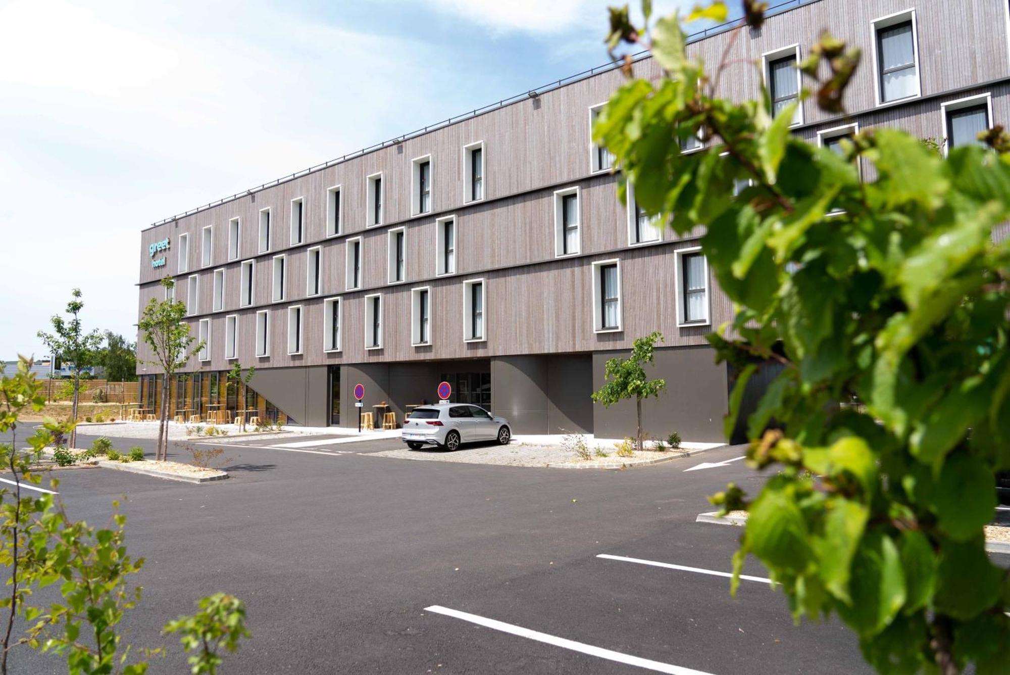 Greet Hotel Rennes Pace ภายนอก รูปภาพ