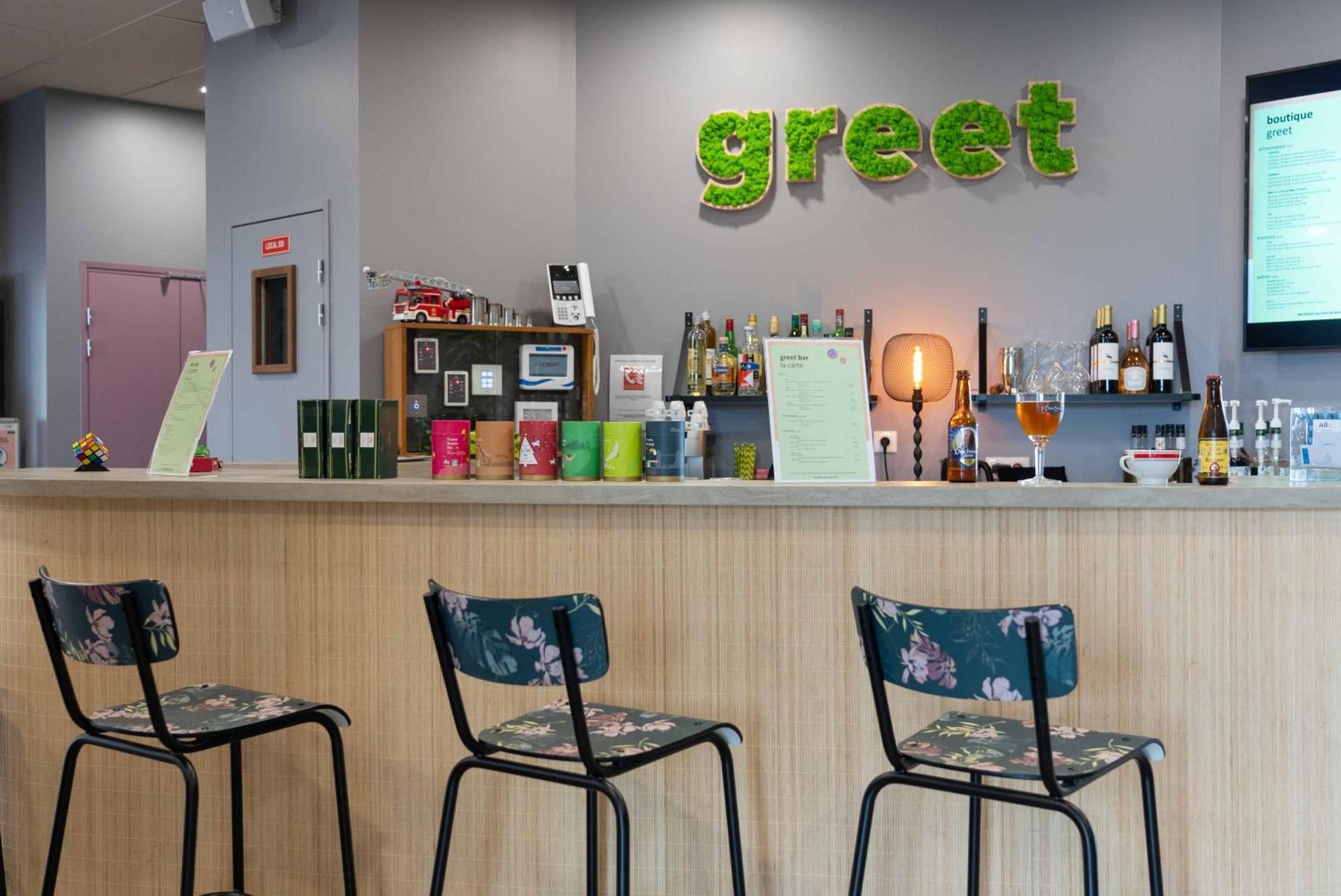 Greet Hotel Rennes Pace ภายนอก รูปภาพ